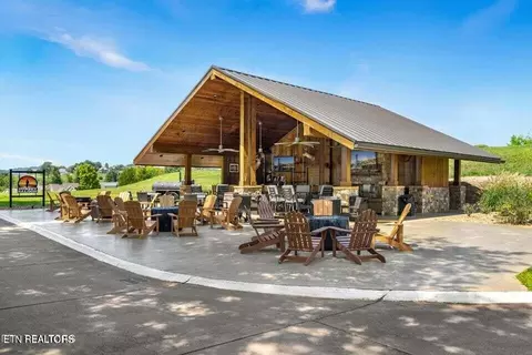 651 Eagle Pt Dr, Loudon, TN 37774 photo 8