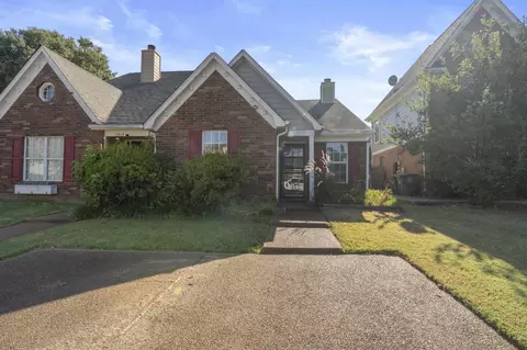 1612 Sorghum Mill Dr, Cordova, TN 38016