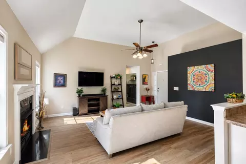 Entry Way - 2011 Patrick Way, Spring Hill, TN 37174 photo 1 of 1