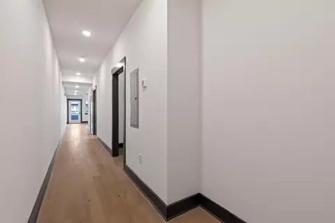 Entry Way - 2424 E 18th St, Chattanooga, TN 37404 photo 2 of 2