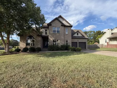 308 W Winterberry Trl, White House, TN 37188