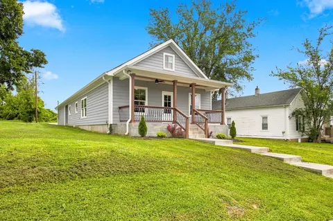 Other - 207 Scott St, Dickson, TN 37055 photo 2 of 6
