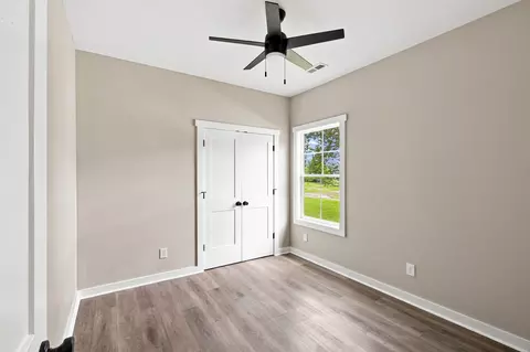 Bedroom - 207 Scott St, Dickson, TN 37055 photo 5 of 5