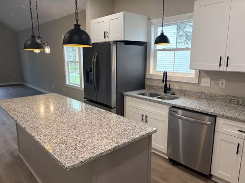 Kitchen - 207 Scott St, Dickson, TN 37055 photo 3 of 3