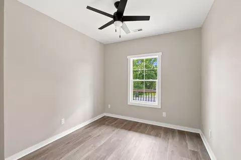 Bedroom - 207 Scott St, Dickson, TN 37055 photo 4 of 5