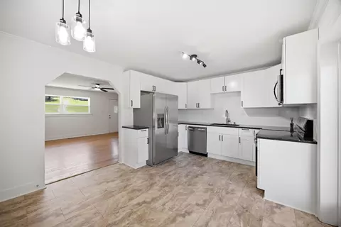 Kitchen - 375 E Hills Rd, Jasper, TN 37347 photo 1 of 3