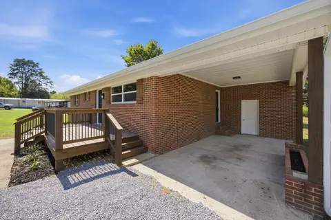 Exterior - 375 E Hills Rd, Jasper, TN 37347 photo 3 of 10
