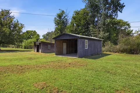 Exterior - 375 E Hills Rd, Jasper, TN 37347 photo 10 of 10