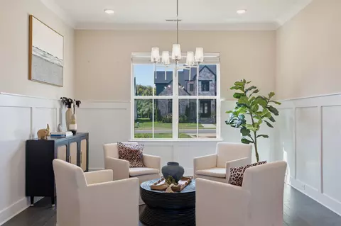 Dining - 5642 Eaglemont Dr, Murfreesboro, TN 37129 photo 3 of 3