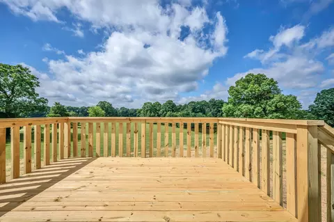 Exterior - 463 Jesse Work Rd, Dickson, TN 37055 photo 6 of 8