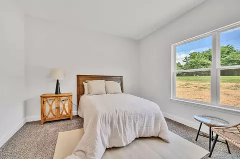 Bedroom - 463 Jesse Work Rd, Dickson, TN 37055 photo 5 of 7