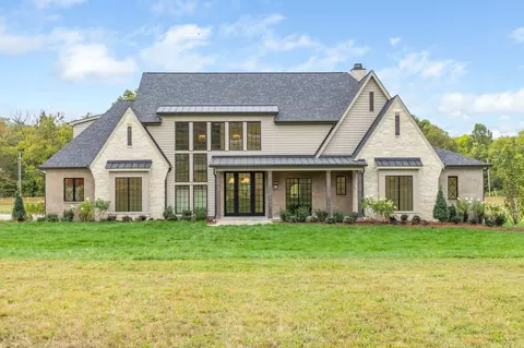 4745 Harpeth Peytonsville Rd, Thompsons Station, TN 37179