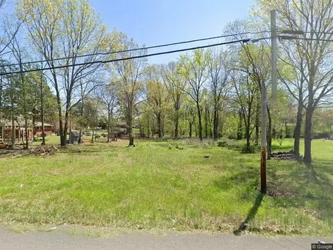 130 Greenfield Dr, La Vergne, TN 37086