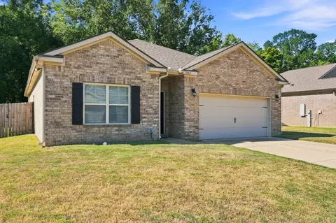 5163 Shellback Dr, Millington, TN 38053