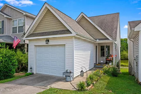 6712 Water Lilly Way, Knoxville, TN 37918