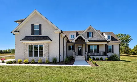 784 Mt Olivet Rd, Columbia, TN 38401