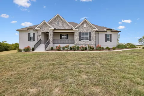 790 Mt Olivet Rd, Columbia, TN 38401