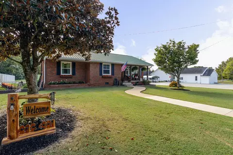106 High St, Bell Buckle, TN 37020