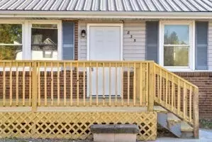 835 Peachers Mill Rd, Clarksville, TN 37042