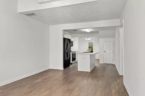 Living - 2811 Elijah Dr, Murfreesboro, TN 37129 photo 1 of 2