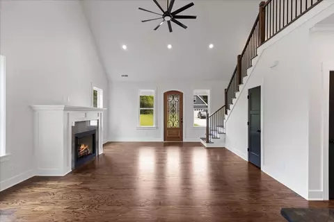 Living - 159 Mila Mae Ln, Ocoee, TN 37361 photo 4 of 4