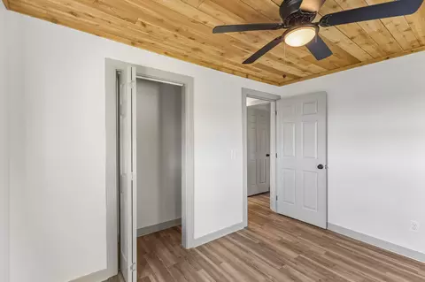 Bedroom - 621 Dixon Branch Rd, Loretto, TN 38469 photo 2 of 8