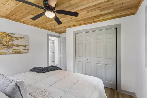 Bedroom - 621 Dixon Branch Rd, Loretto, TN 38469 photo 5 of 8
