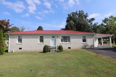 1973 Stevens Dr, Westmoreland, TN 37186