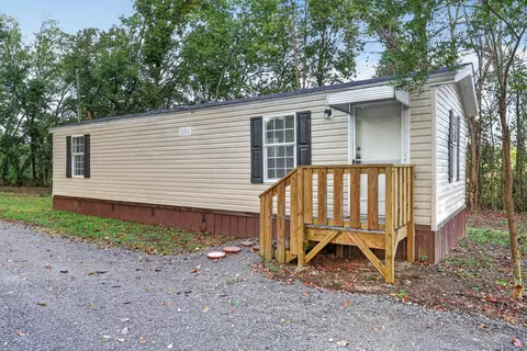 310 Carter Ln, Castalian Springs, TN 37031