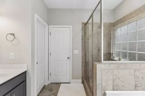 Bath - 237 Star Pointer Way, Spring Hill, TN 37174 photo 5 of 10