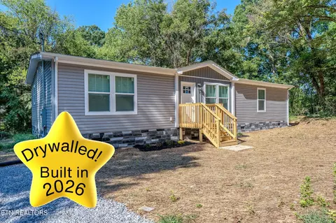 217 Doris Ln, Maryville, TN 37803