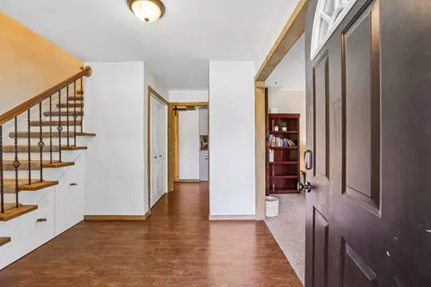 Entry Way - 2546 Summit Ct, Murfreesboro, TN 37130 photo 1 of 5