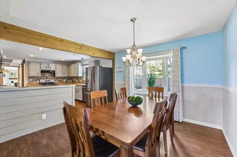 Dining - 2546 Summit Ct, Murfreesboro, TN 37130 photo 4 of 5