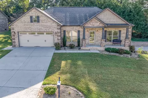 506 Katerina Dr, Morristown, TN 37814