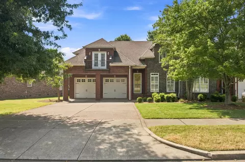 148 Tara Ln, Goodlettsville, TN 37072