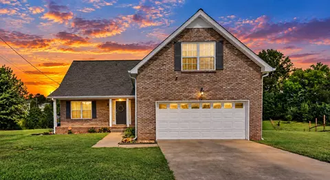 1231 Shorehaven Dr, Clarksville, TN 37042