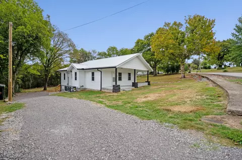 185 E Main St, Alexandria, TN 37012