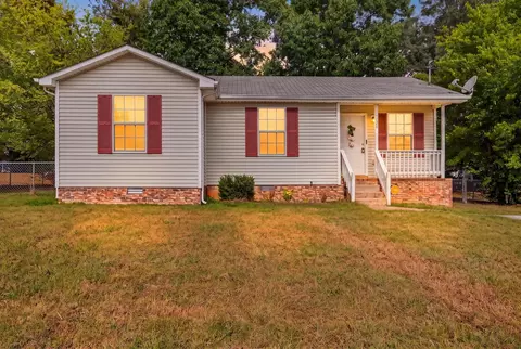 1028 Bush Ave, Oak Grove, KY 42262