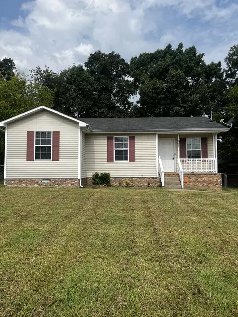1028 Bush Ave, Oak Grove, KY 42262