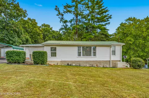 2353 Old Harriman Hwy, Harriman, TN 37748