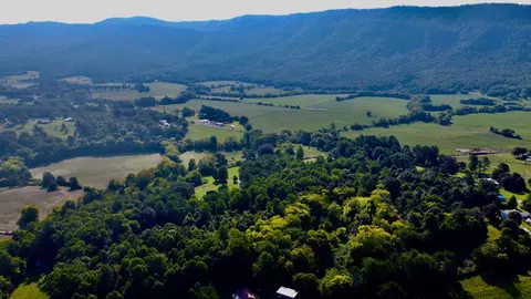 210 County Road 488, Etowah, TN 37331
