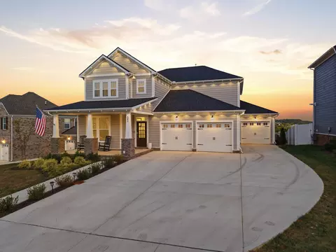 582 Gingerwood Ln, Hendersonville, TN 37075