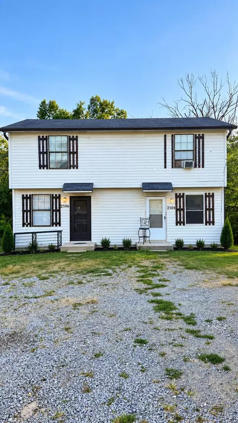 2504 Highland Trace Dr, Nashville, TN 37207
