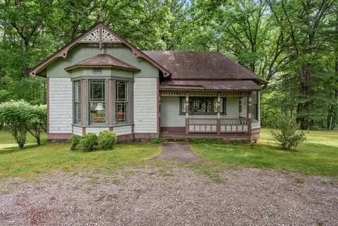283 Alabama Ave, Sewanee, TN 37375