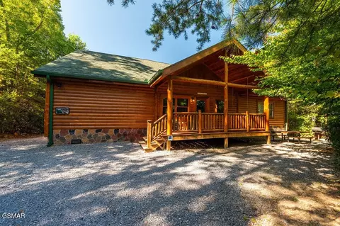 213 Amet Way #GRANDBEAR, Cosby, TN 37722