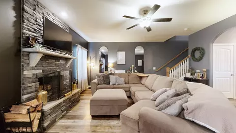 Living - 516 Eagleview Dr, Eagleville, TN 37060 photo 1 of 1