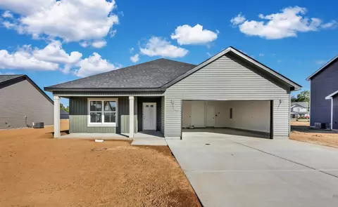 183 Donegal Dr, Clarksville, TN 37042