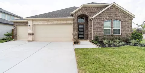 388 Single Creek Dr, White House, TN 37188