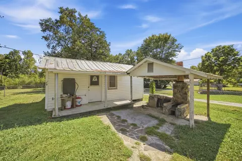 Exterior - 66 Davis St, Dunlap, TN 37327 photo 16 of 17