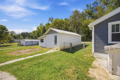 Exterior - 66 Davis St, Dunlap, TN 37327 photo 8 of 17